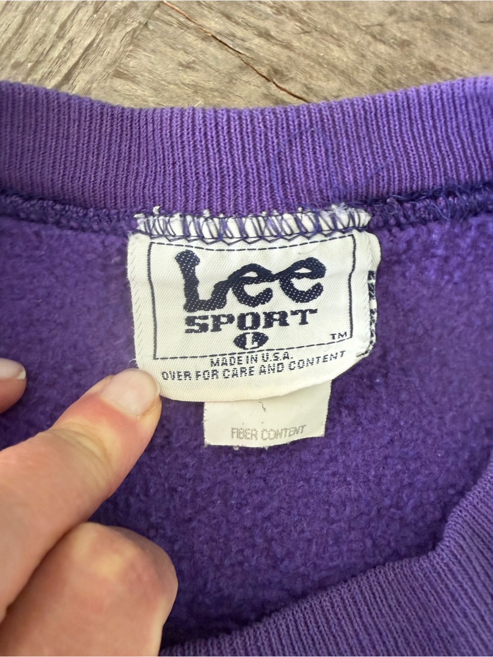 Vintage Los Angeles Lakers Purple Crewneck Sweatshirt - Picture 7 of 7